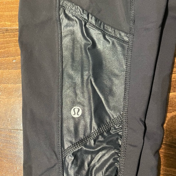 Lululemon- Fast and Free Size 2 - Picture 4 of 6